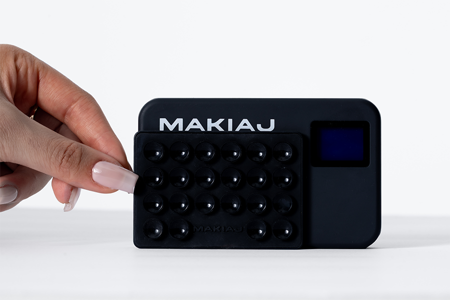 THE MAKIAJ MINI LIGHT