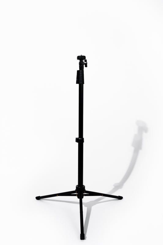BEAUTY TRIPOD