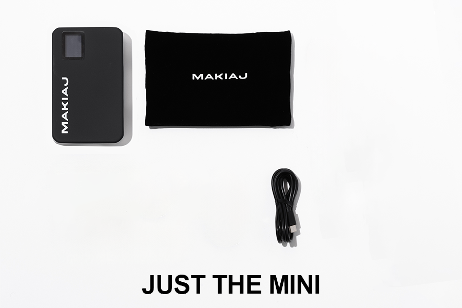 THE MAKIAJ MINI LIGHT